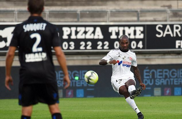 Sau vòng 4 Ligue 1: Lại một cuộc đua ‘song mã’