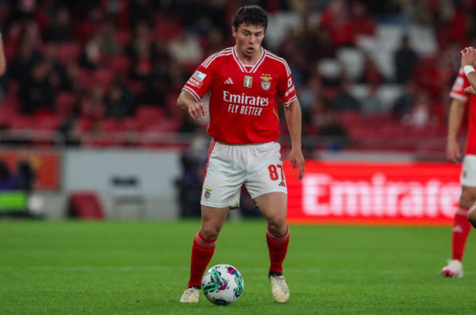 Sếp lớn Benfica lên tiếng, Man United đón tin vui vụ Neves