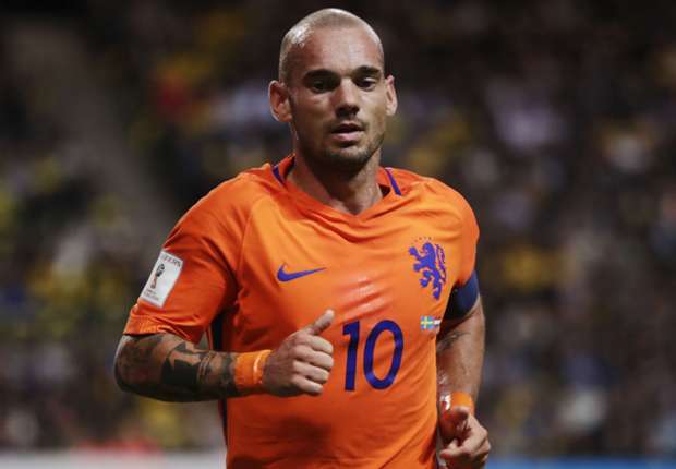 Sneijder được Nice quan tâm, người đại diện nói gì?
