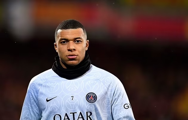 Thái độ bất ngờ của Real trước tương lai Mbappe