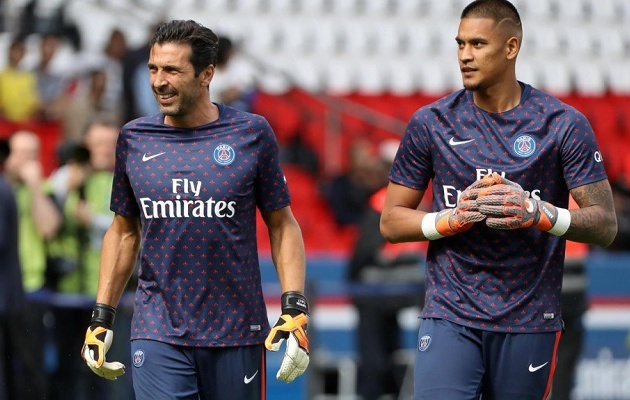 Thomas Tuchel phải giải bài toán thủ môn: Sức trẻ hay kinh nghiệm?