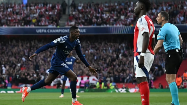 Thua PSG 0-1, Arsenal vẫn có lý do để tin vào cuộc lội ngược dòng tại Paris