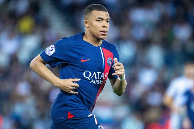 Tỏ thái độ, Mbappe mất oan 80 triệu euro