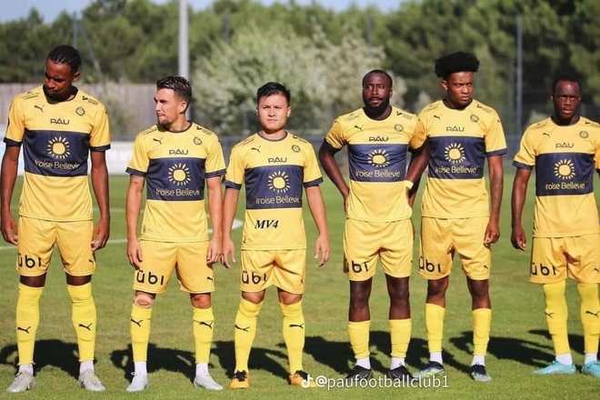 Trận đấu của Quang Hải thay đổi vào phút chót