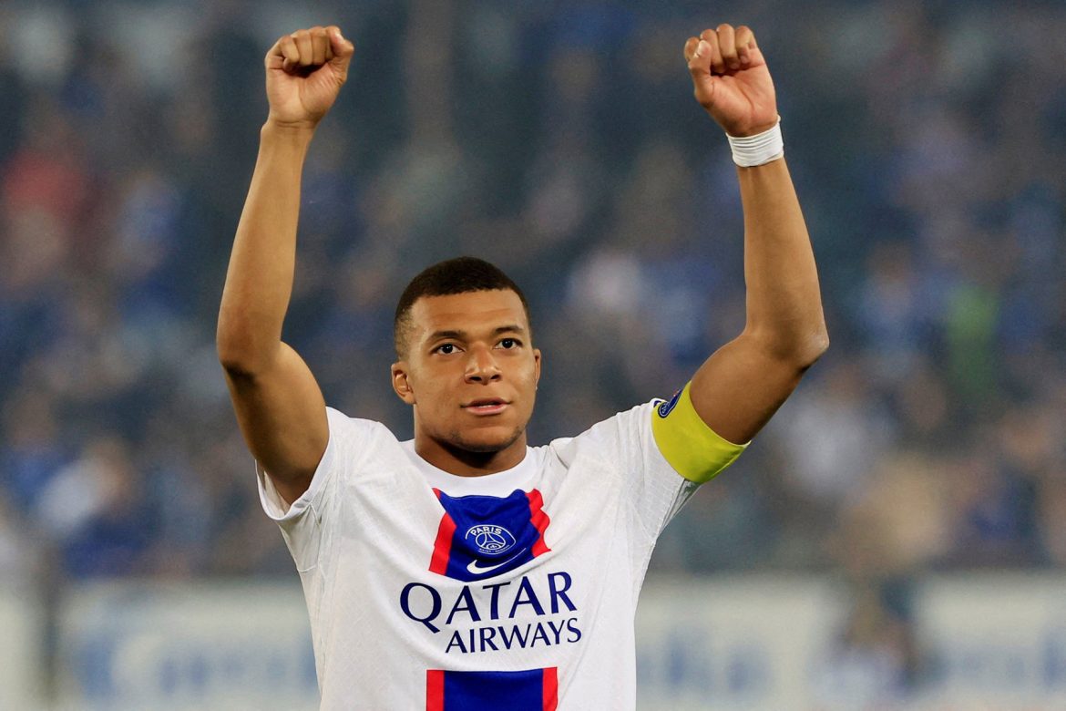 Tương lai Mbappe: Được Qatar đạo diễn đến MU