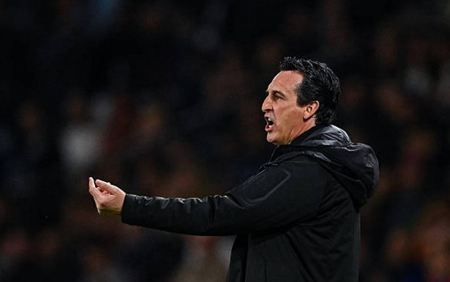 Unai Emery phủ nhận có ý định ‘tử thủ’