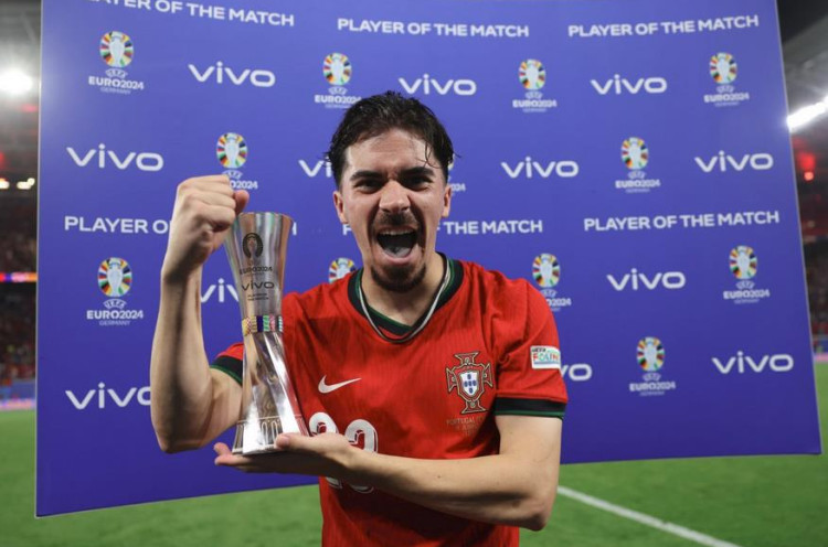 Vitinha: Món quà nơi hàng tiền vệ PSG và Bồ Đào Nha