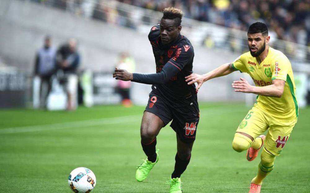 Vòng 30 Ligue 1: Balotelli im tiếng, Nice tự bắn vào chân trong cuộc đua vô địch