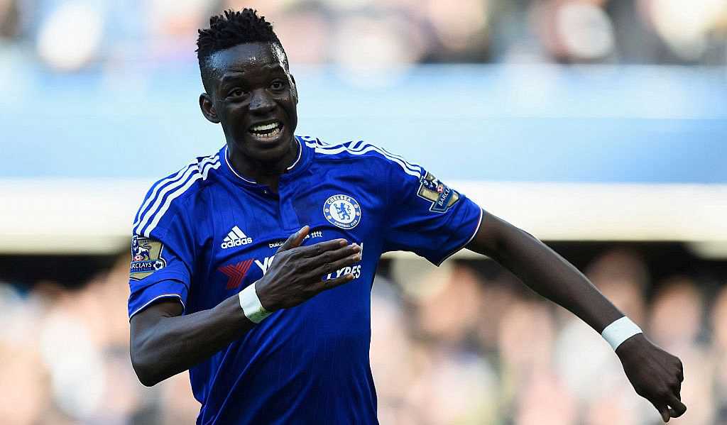 Vừa đến Lyon, Traore đã quay sang oán trách Chelsea