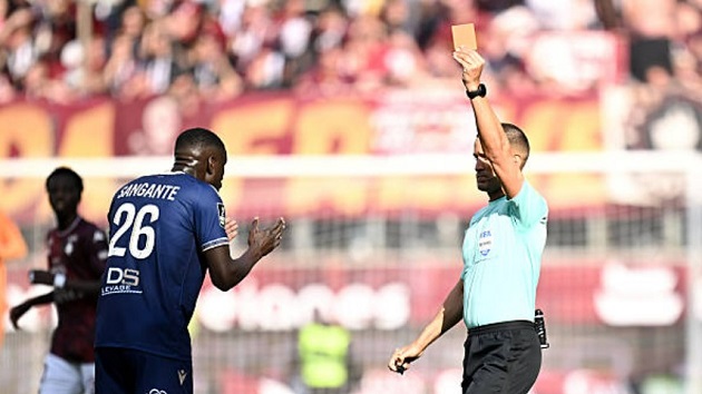 Xác định đội đầu tiên đá play-off thăng hạng Ligue 1 2025/26