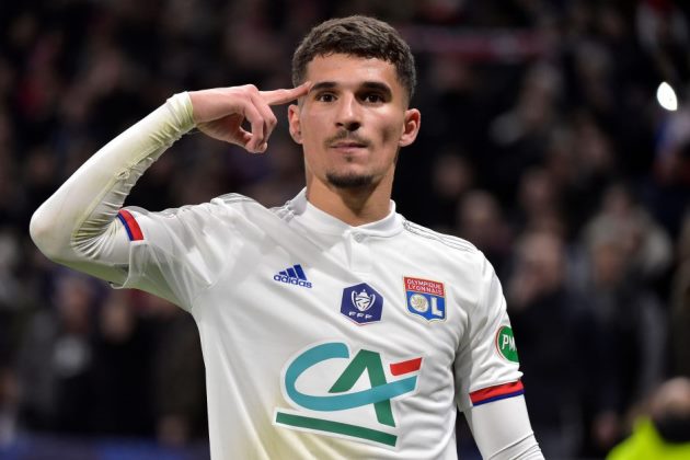 XONG! Lyon hé lộ tương lai của Aouar và Depay